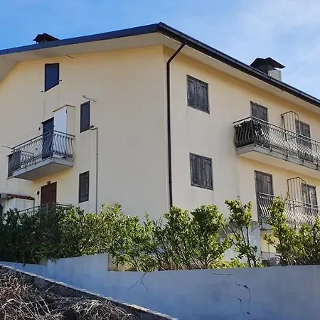 Cozy In 55 M² With Mountain View