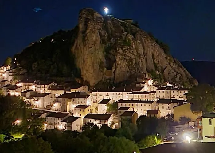 Cozy In 55 M² With Mountain View Appartamento Pizzoferrato